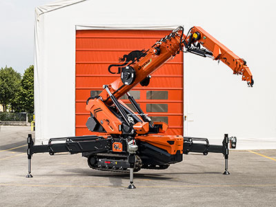 Powered access telehandler microscopic